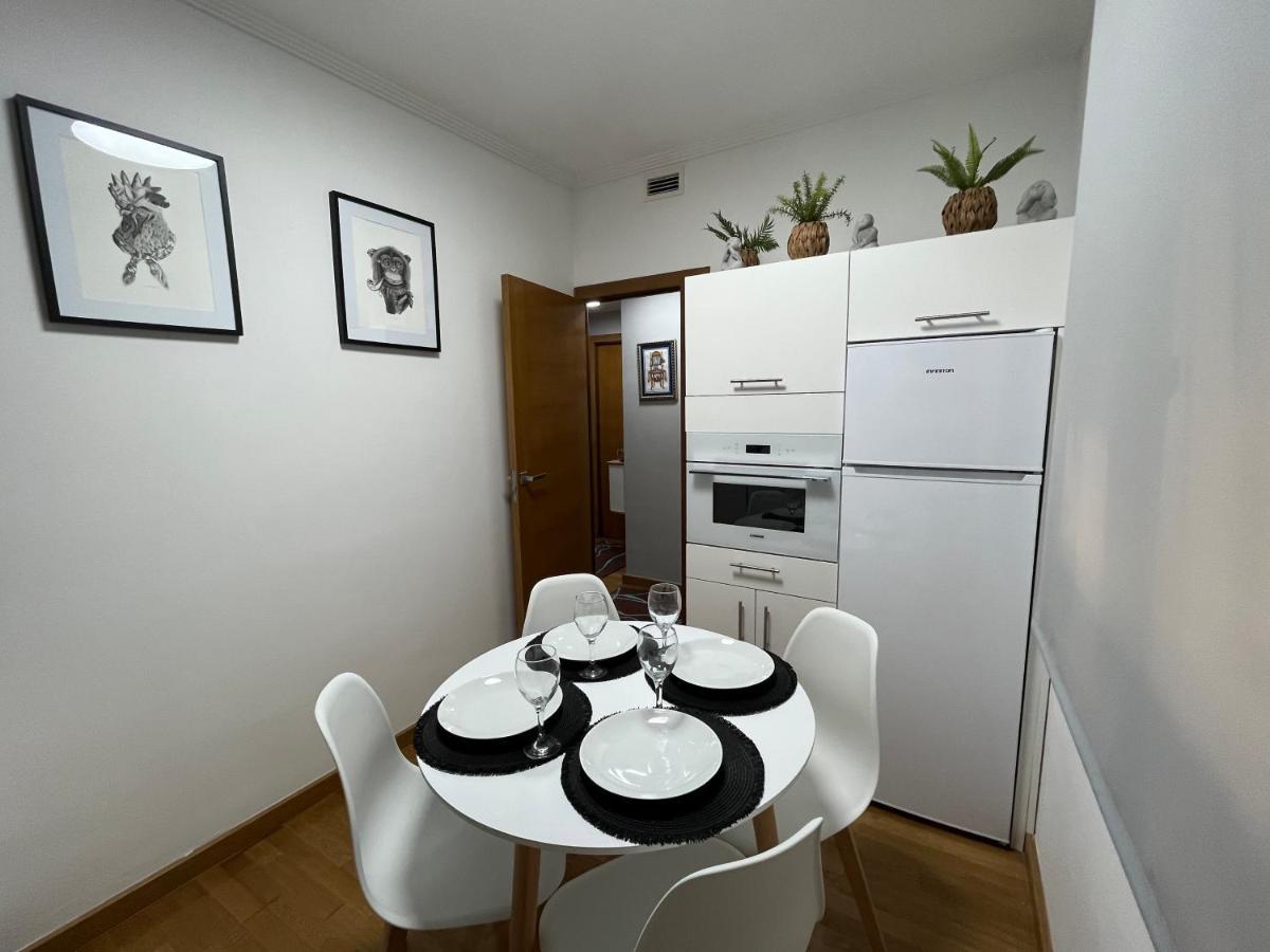 Apartamentos A Illa 雷东德拉 外观 照片